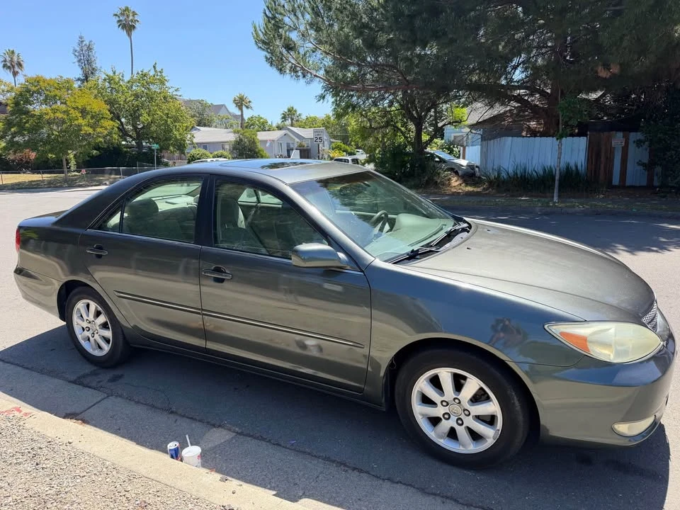 2004 Toyota Camry 5th Gen - Image 2 of 5