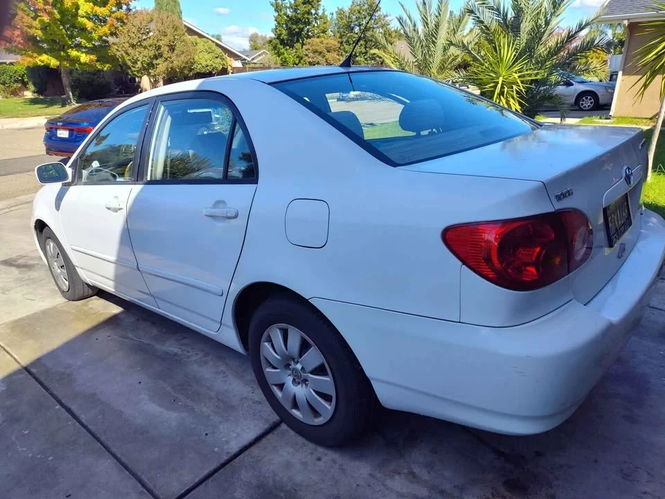 2004 Toyota Corolla 9th Gen - Image 4 of 10