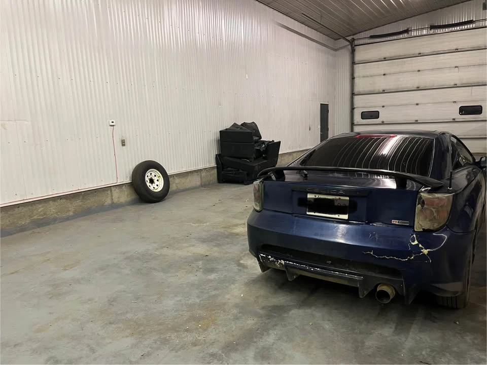2004 Toyota Celica 7th Gen - Image 3 of 6