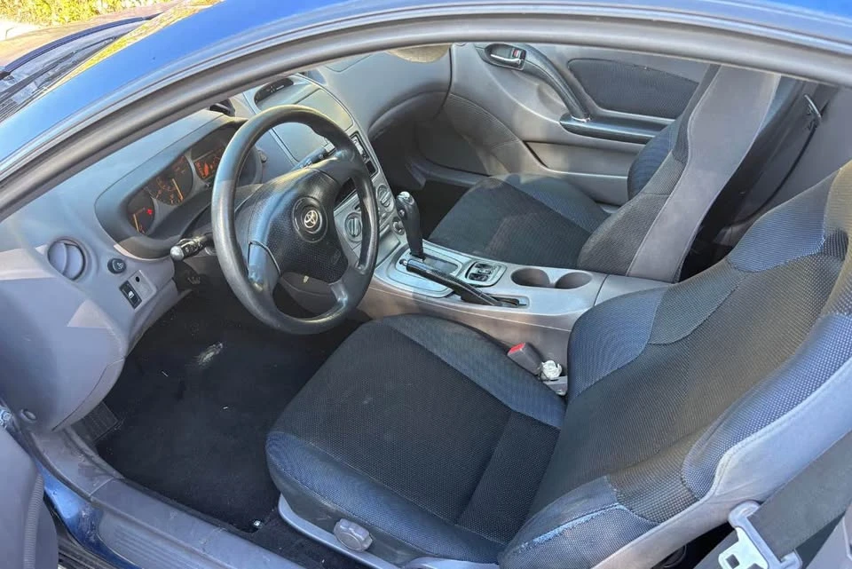2004 Toyota Celica 7th Gen - Image 2 of 3