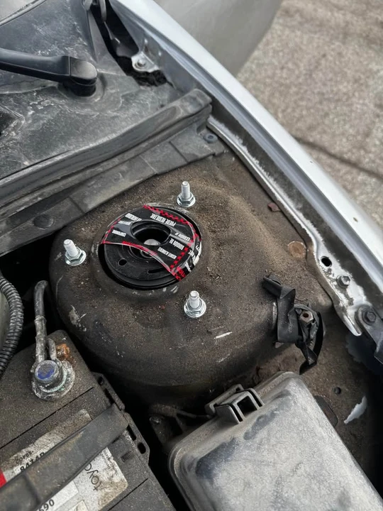 2004 Toyota Celica 7th Gen - Image 9 of 9