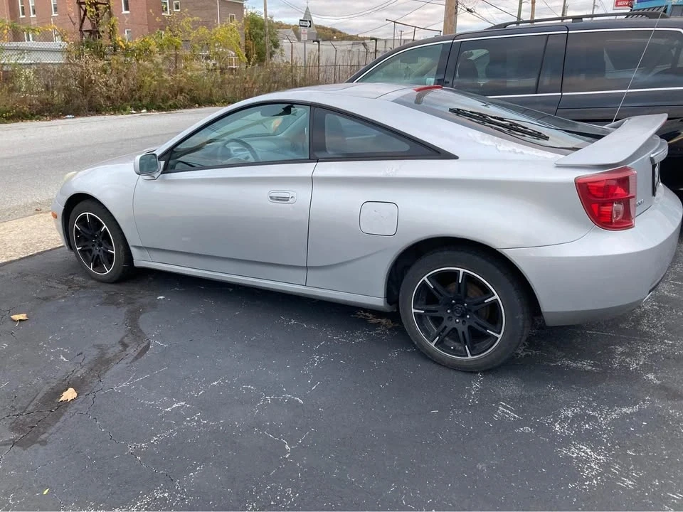 2004 Toyota Celica 7th Gen - Image 2 of 2