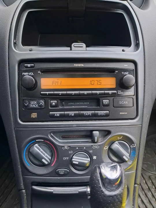 2004 Toyota Celica 7th Gen - Image 11 of 14