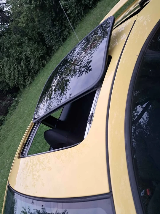 2004 Toyota Celica 7th Gen - Image 6 of 14