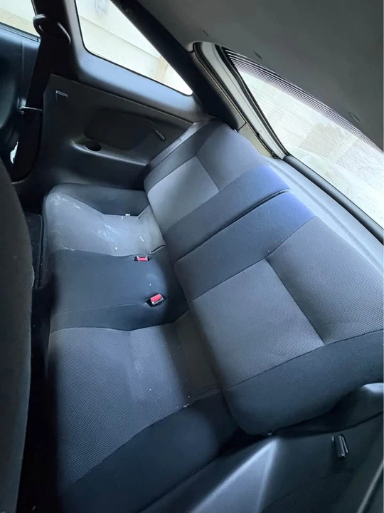 2004 Toyota Celica 7th Gen - Image 7 of 8