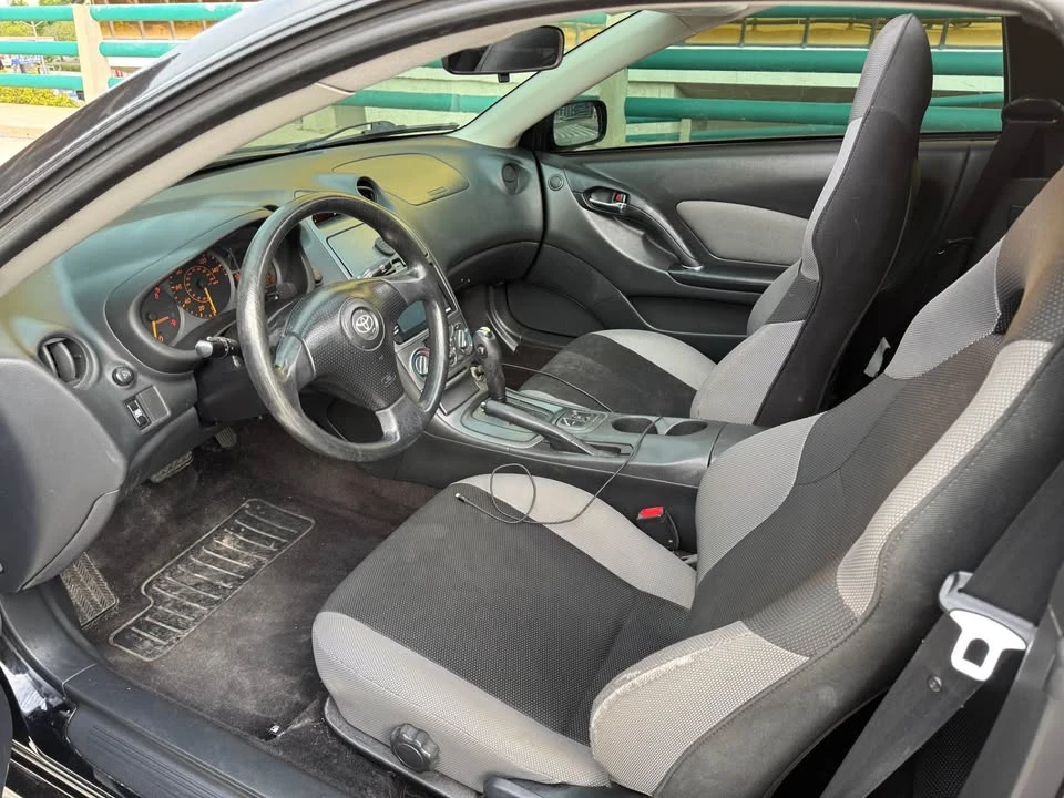 2004 Toyota Celica 7th Gen - Image 9 of 17