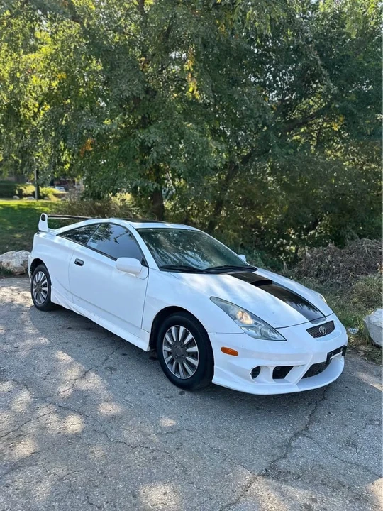 2004 Toyota Celica 7th Gen - Image 9 of 11
