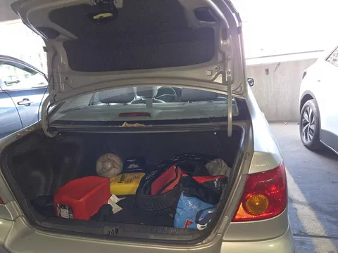 2004 Toyota Corolla 9th Gen - Image 4 of 8