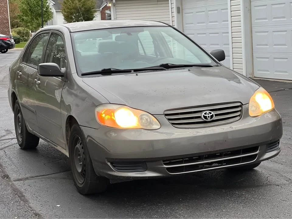 2004 Toyota Corolla 9th Gen - Image 2 of 7