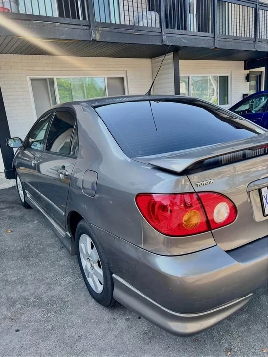 2004 Toyota Corolla 9th Gen - Image 6 of 10