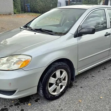 2004 Toyota Corolla