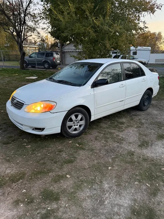 2004 Toyota Corolla 9th Gen - Image 1 of 2