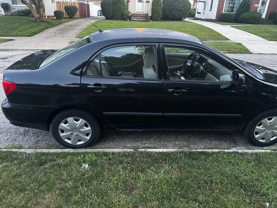 2004 Toyota Corolla 9th Gen - Image 2 of 4