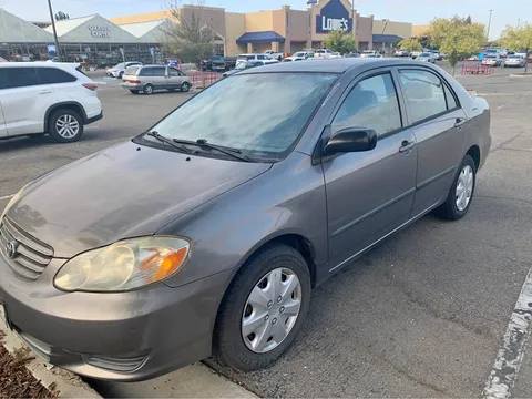 2004 Toyota Corolla CE Sedan