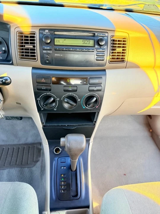 2004 Toyota Corolla 9th Gen - Image 14 of 18