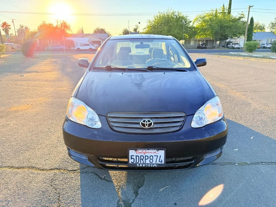 2004 Toyota Corolla 9th Gen - Image 2 of 18