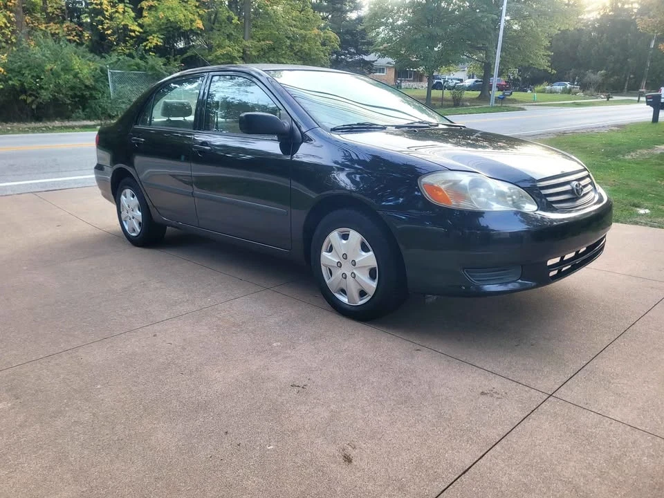 2004 Toyota Corolla 9th Gen - Image 3 of 11