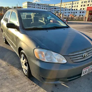 2004 Toyota Corolla CE Sedan