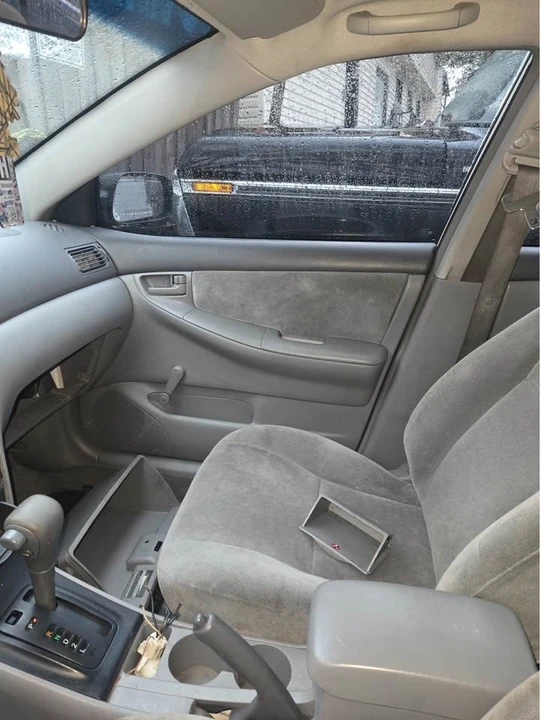 2004 Toyota Corolla 9th Gen - Image 7 of 7