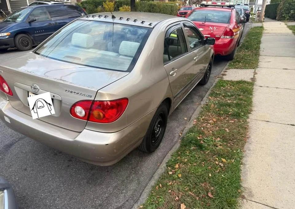 2004 Toyota Corolla 9th Gen - Image 1 of 9