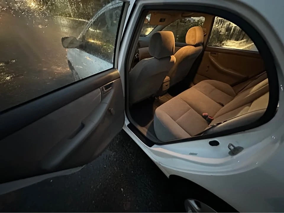 2004 Toyota Corolla 9th Gen - Image 13 of 20