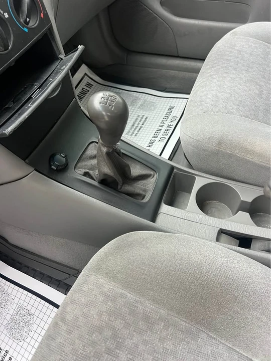 2004 Toyota Corolla 9th Gen - Image 6 of 8