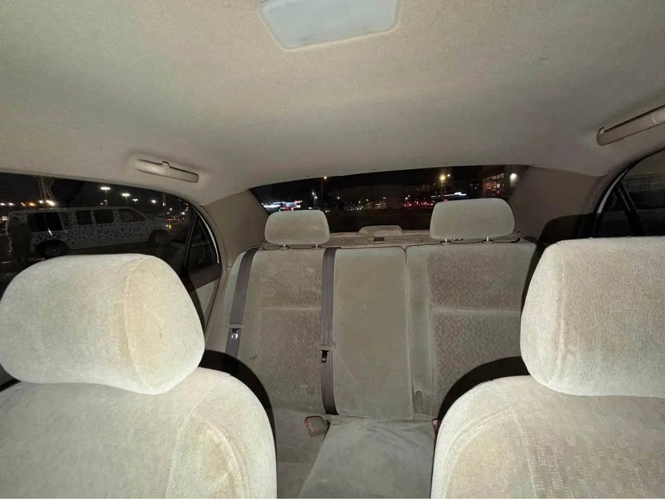 2004 Toyota Corolla 9th Gen - Image 5 of 8