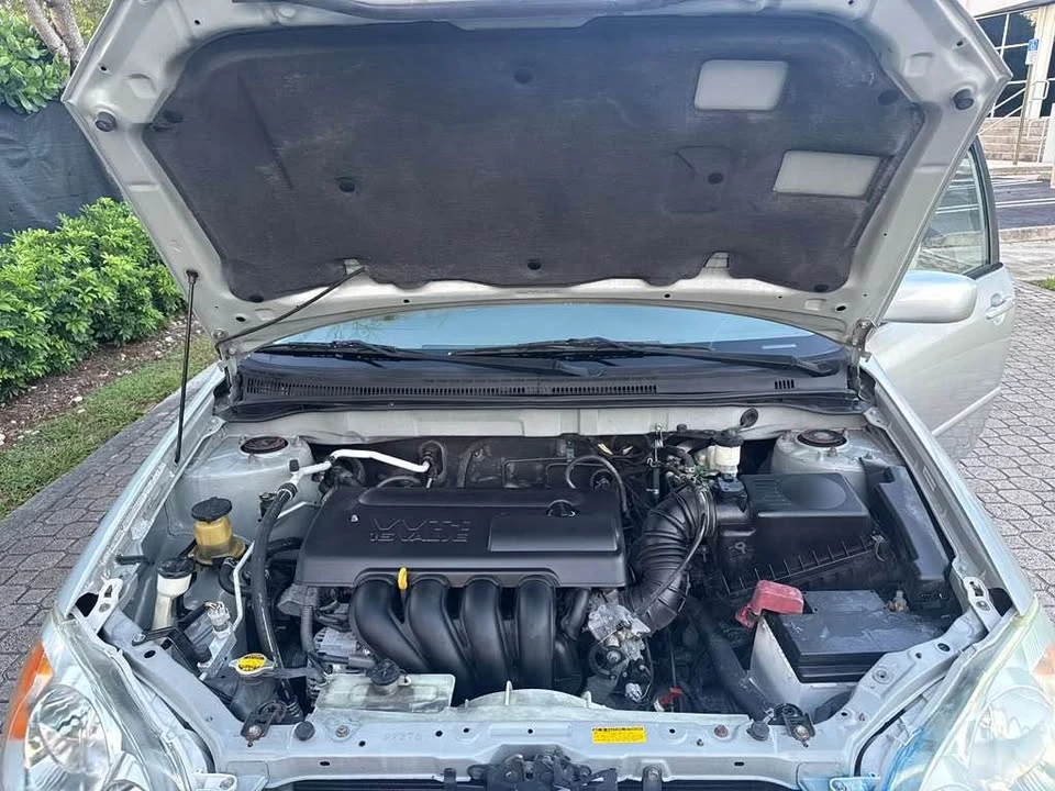 2004 Toyota Corolla 9th Gen - Image 10 of 14
