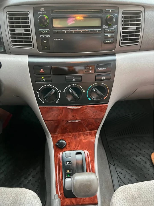 2004 Toyota Corolla 9th Gen - Image 15 of 19