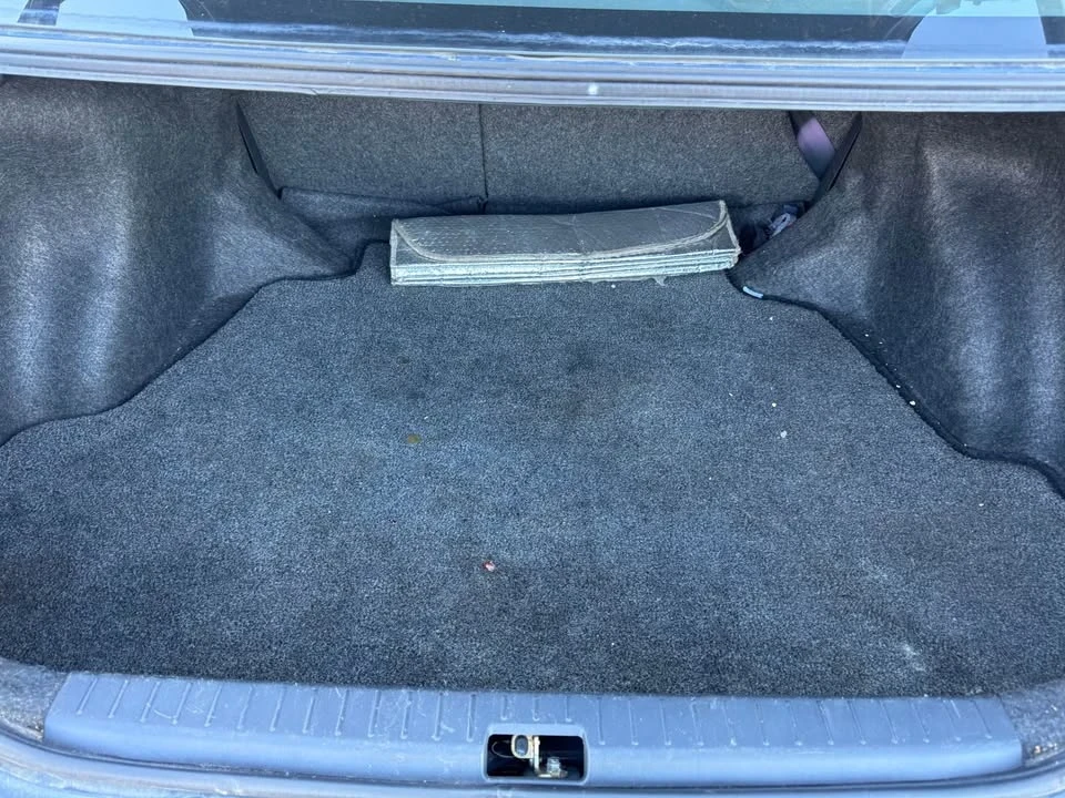 2004 Toyota Corolla 9th Gen - Image 9 of 9