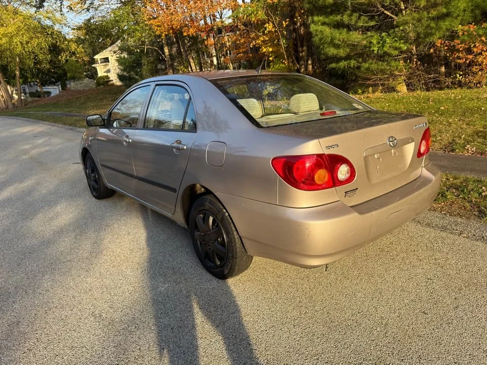2004 Toyota Corolla 9th Gen - Image 5 of 11