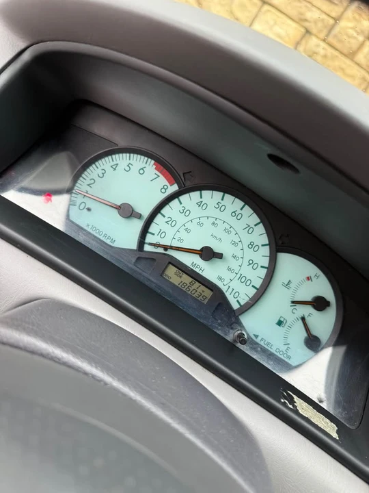 2004 Toyota Corolla 9th Gen - Image 5 of 6