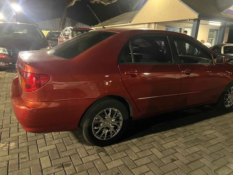 2004 Toyota Corolla 9th Gen - Image 4 of 12