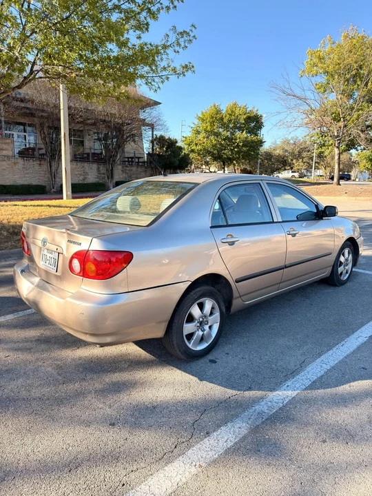 2004 Toyota Corolla 9th Gen - Image 2 of 8