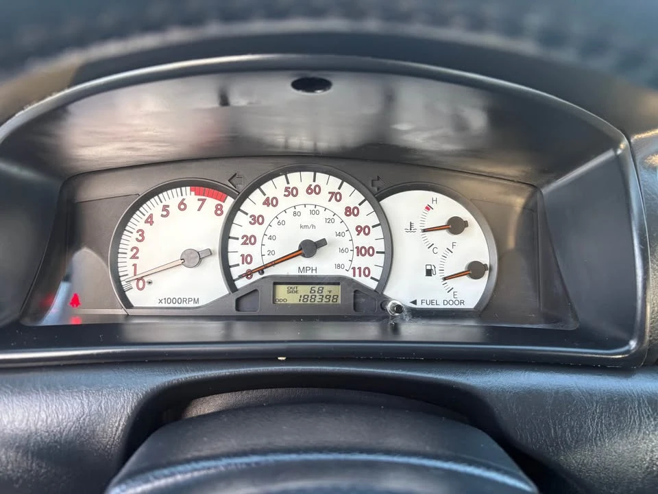 2004 Toyota Corolla 9th Gen - Image 11 of 13