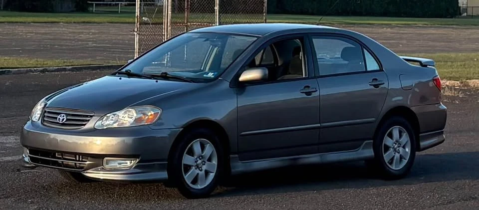 2004 Toyota Corolla 9th Gen - Image 2 of 13