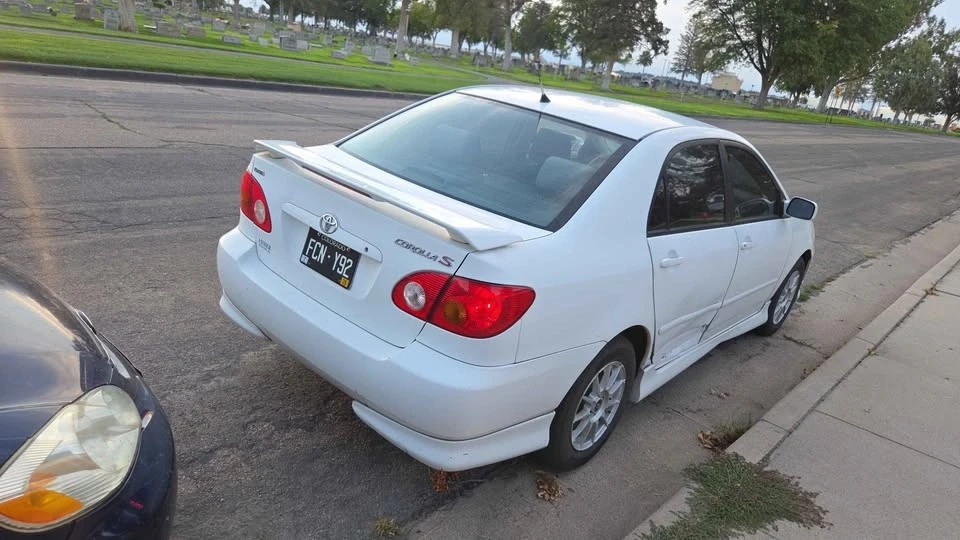 2004 Toyota Corolla 9th Gen - Image 2 of 6