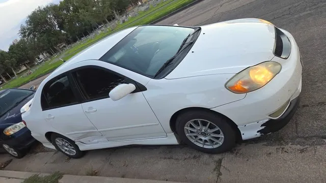 2004 Toyota Corolla 9th Gen - Image 3 of 6