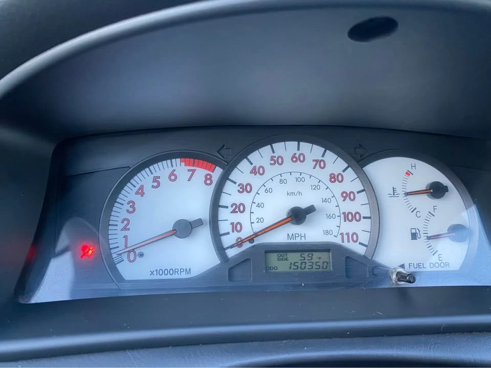 2004 Toyota Corolla 9th Gen - Image 9 of 14