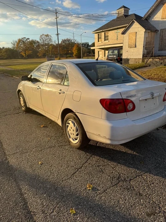 2004 Toyota Corolla 9th Gen - Image 4 of 6