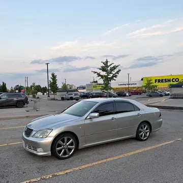 2004 Toyota Crown Athlete
