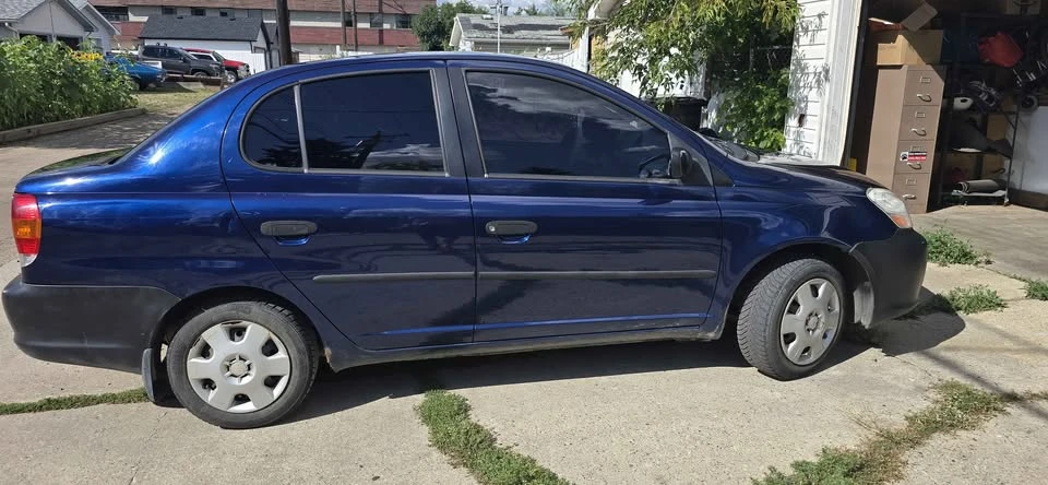 2004 Toyota Echo - Image 3 of 8