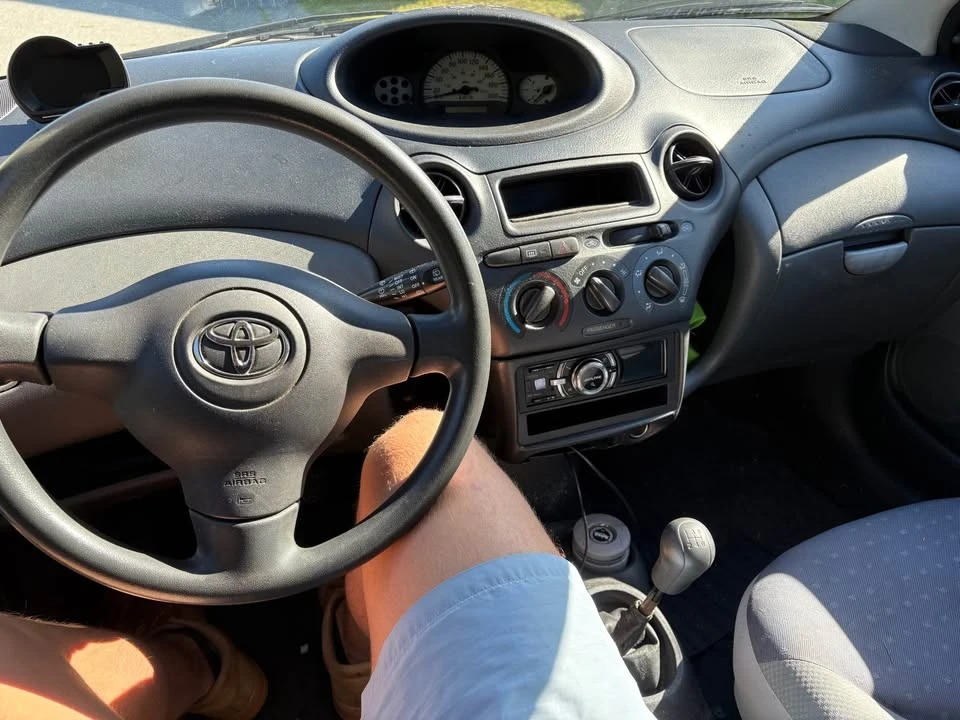 2004 Toyota Echo - Image 6 of 12