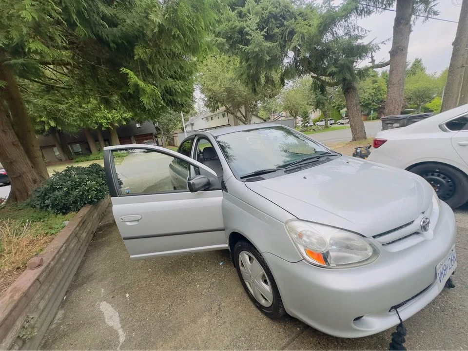 2004 Toyota Echo - Image 5 of 9