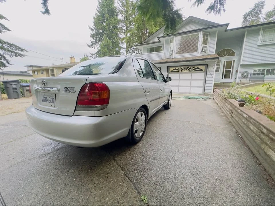 2004 Toyota Echo - Image 4 of 9
