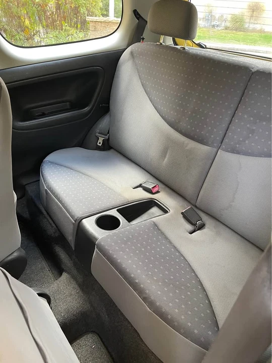 2004 Toyota Echo - Image 8 of 10