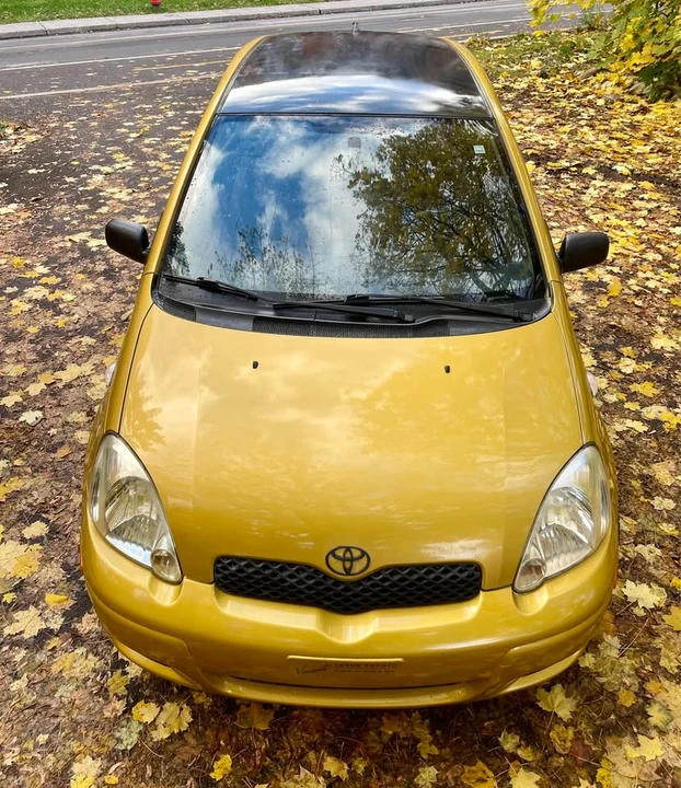 2004 Toyota Echo - Image 3 of 10