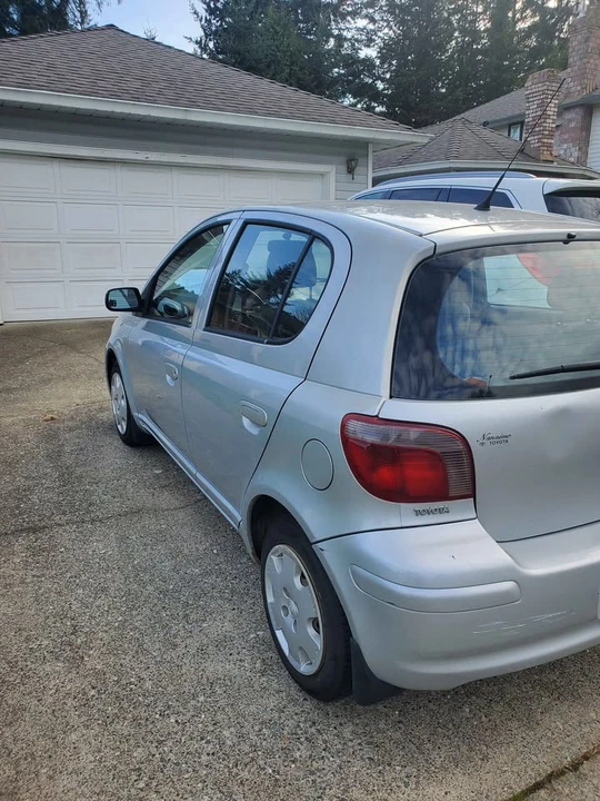 2004 Toyota Echo - Image 9 of 11