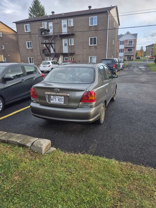 2004 Toyota Echo - Image 4 of 4