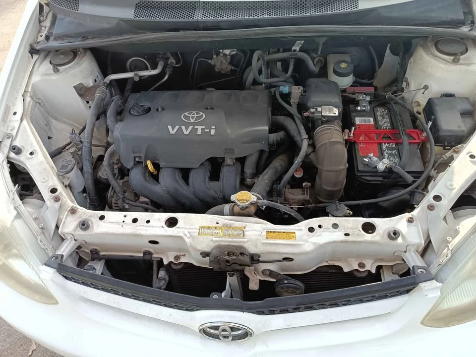 2004 Toyota Echo - Image 14 of 16